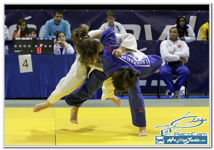 AVILES 2012 0049